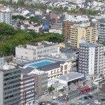 Petite piscine en haut d'un immeuble ^^ sympa